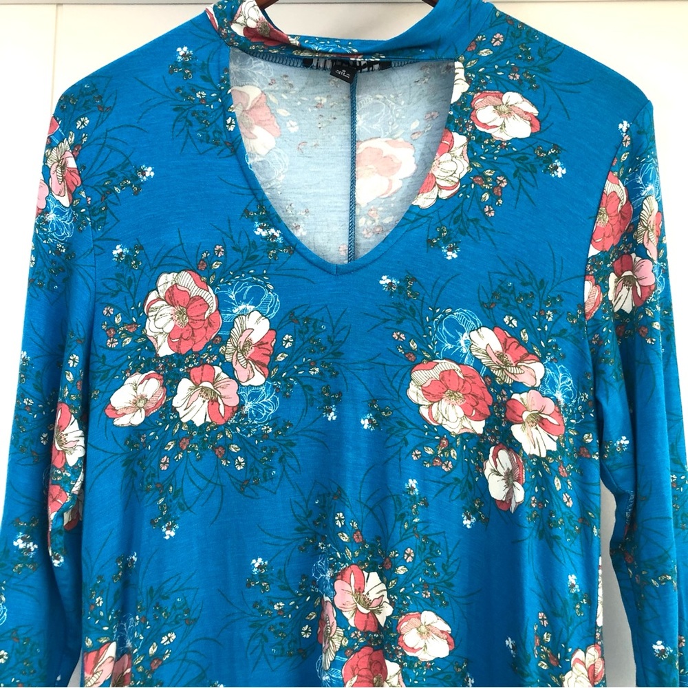 Madison Leigh Floral 3/4 Sleeve Mini Dress - Picture 3 of 12